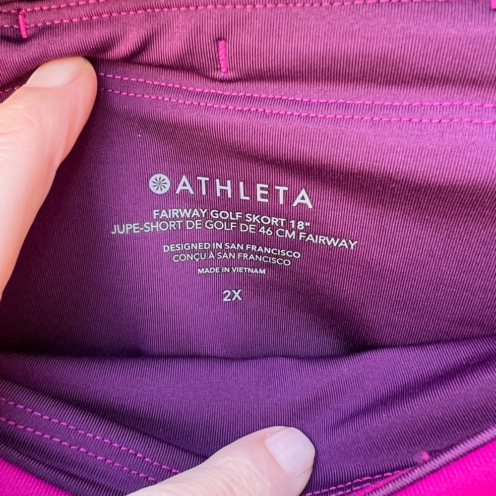 Athleta Women’s Magenta Athletic Skort with Zipper Pockets - Picture 12 of 13